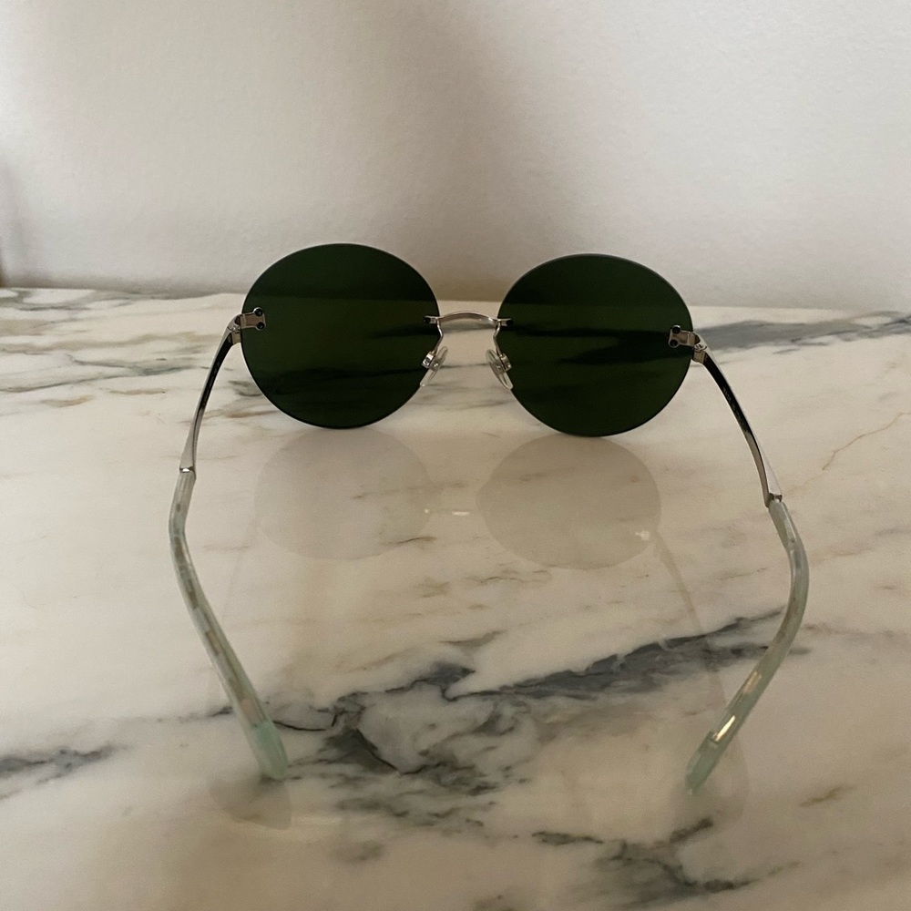 CHANEL  4216 c.124/4v 58-17
Silver Metal And Purple Tinted Shield Sunglasses - Picture 10 of 16
